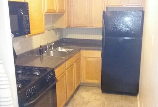 4th image of 515 W Wrightwood Ave APT 103
