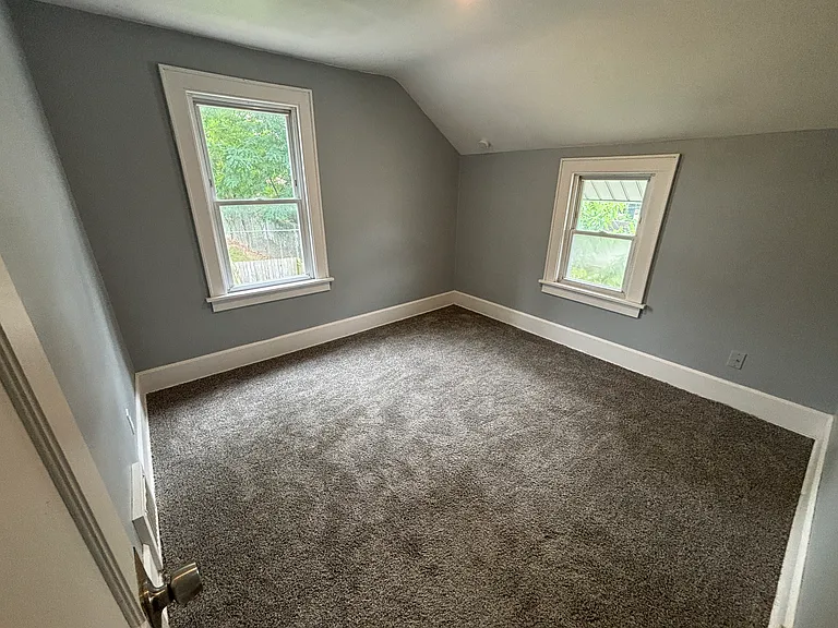 2608 Leland Ave — Photo 10