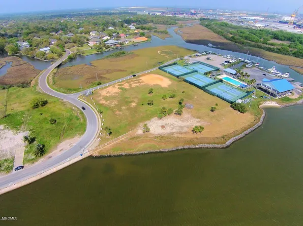 3800 Beach Blvd, Pascagoula, MS 39567