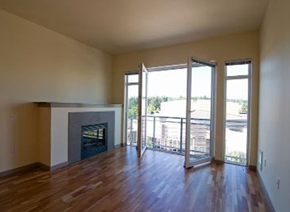 3rd image of 375 Kirkland Ave APT 334