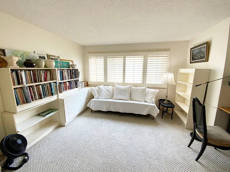6 Antigua Court — Photo 17