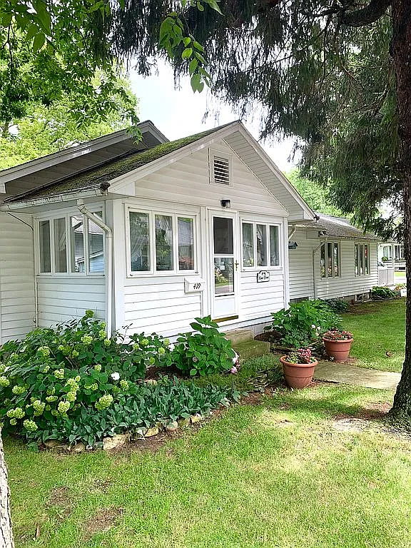 456 Vine Ave photo 1