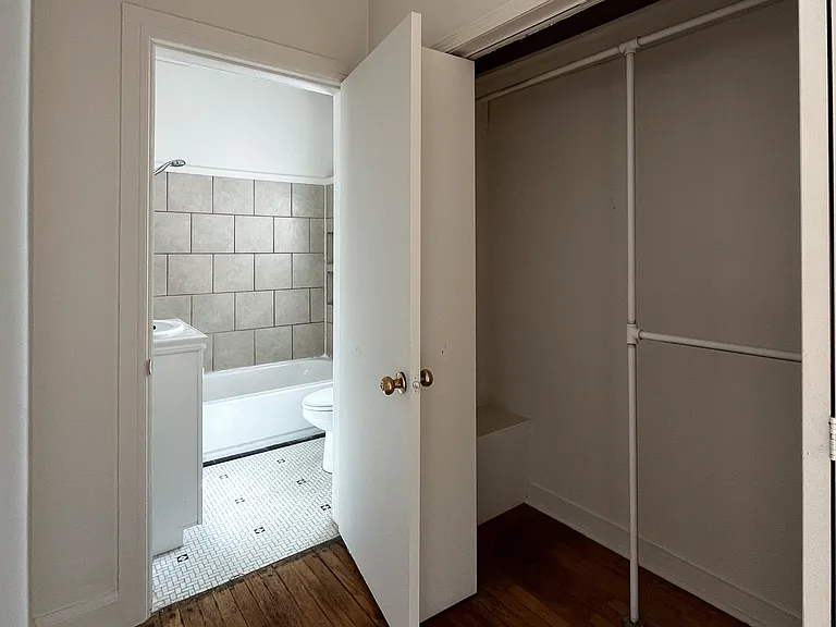 407 S Rennie St — Photo 5