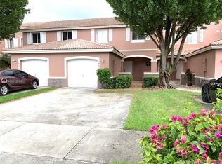 16511 SW 71st Ter, Miami, FL 33193