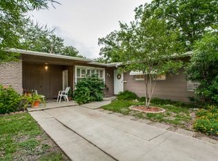 51 Wayside Dr, San Antonio, TX 78213