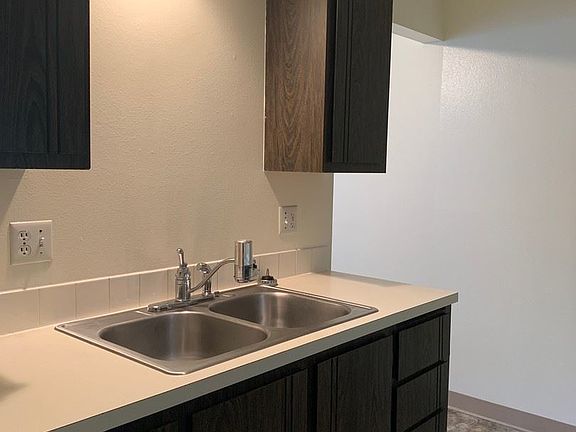 3rd image of 4023 E Pacific Ave APT 15