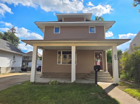 9 9th Ave SW, Aberdeen, SD 57401
