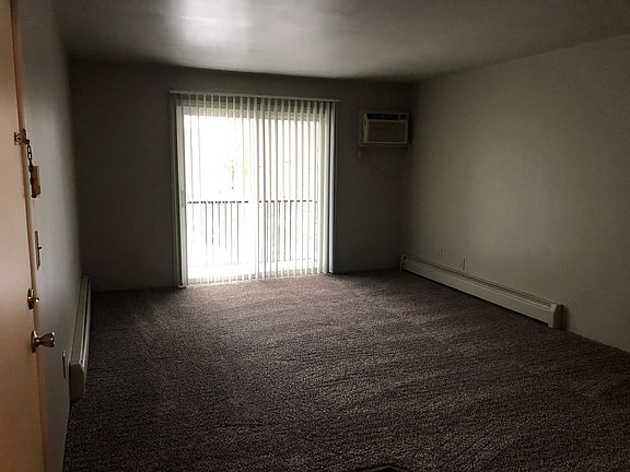 4th image of 1842 Preston Ct NW APT C60