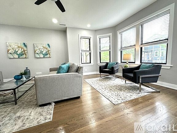 3rd image of 2853 W Palmer St #1W