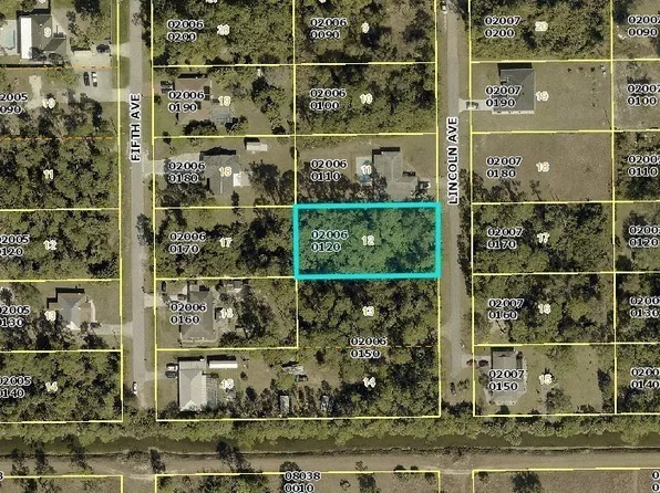 405 Lincoln Ave, Lehigh Acres, FL 33972