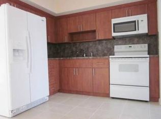 6321 Moseley St, Hollywood, FL 33024