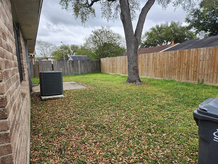 17307 S Yorkglen Dr — Photo 14