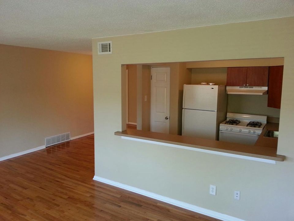1st image of 4119 Magnolia Ave APT 7