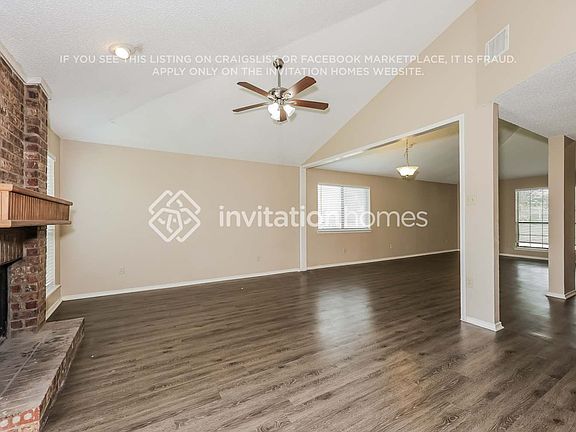 3rd image of 1741 Canterbury Ln