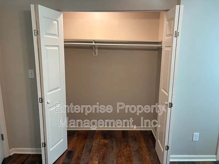 6843 Autumnhill Ln — Photo 20