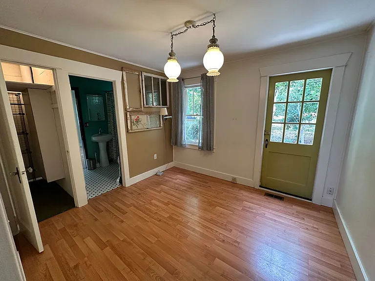 665 S Auburn St — Photo 14