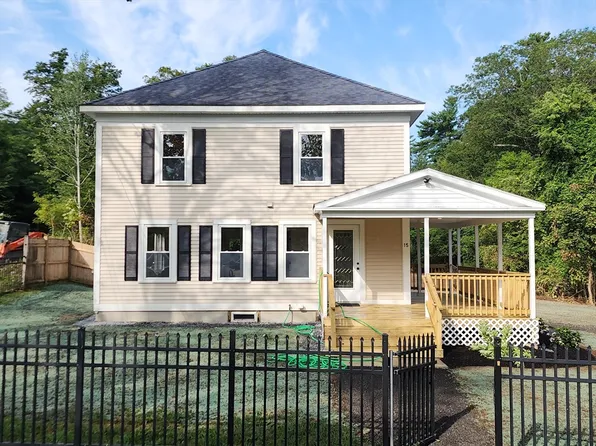 15 Cottage St, Winchendon, MA 01475