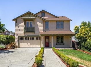 74 Rovina Ln, Petaluma, CA 94952