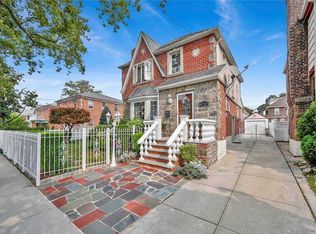 47-27 161st St, Flushing, NY 11358