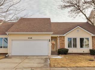 4749 85th St, Urbandale, IA 50322
