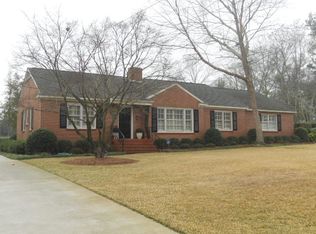 1306 Bellevue Ave, Dublin, GA 31021