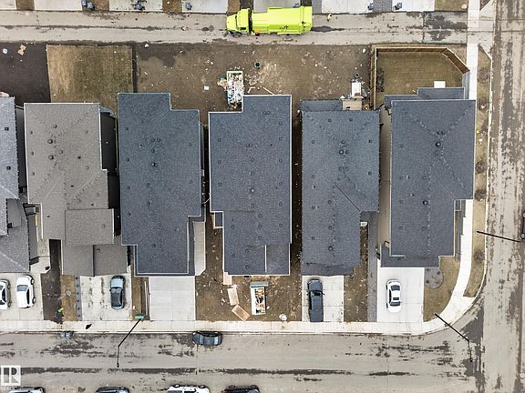 4th image of 4005 39th St