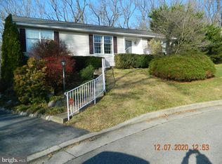 161 Spring Dale Dr, Charles Town, WV 25414