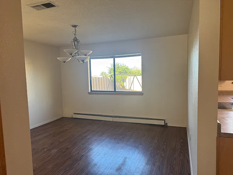 2801 Nakomis Dr NE — Photo 7