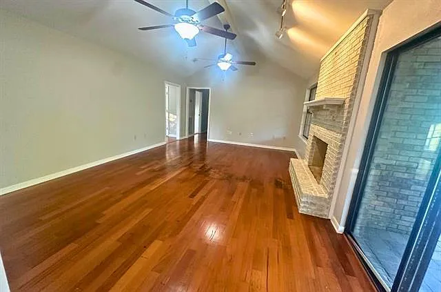 403 Sandpiper Ct — Photo 5