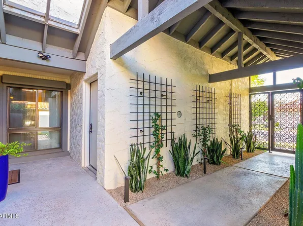 5822 N Scottsdale Rd, Paradise Valley, AZ 85253