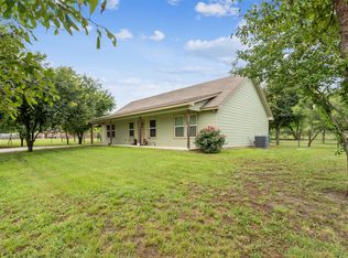 141 Tnt Ct, Springtown, TX 76082