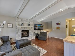 6028 Sunny Rd, Minnetonka, MN 55345