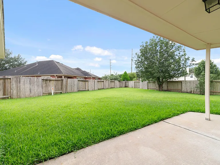 20527 Port Bishop Ln — Photo 24