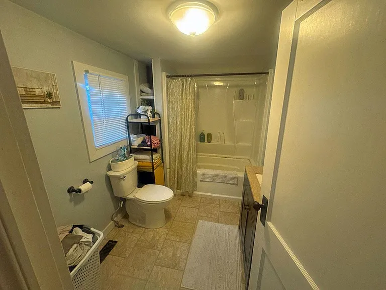 1626 Drake Rd — Photo 14