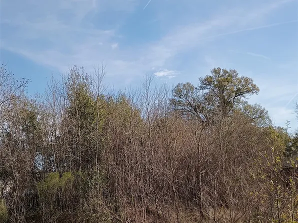 425 County Road 5041, Cleveland, TX 77327