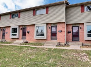 1200 Cheapside St #36, London, ON N5Y5J7