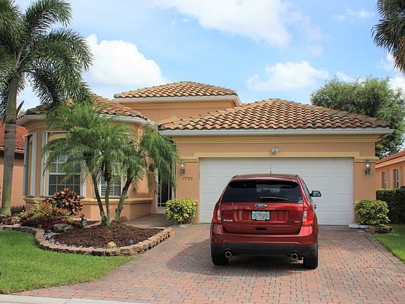 3rd image of 7780 Campania Dr