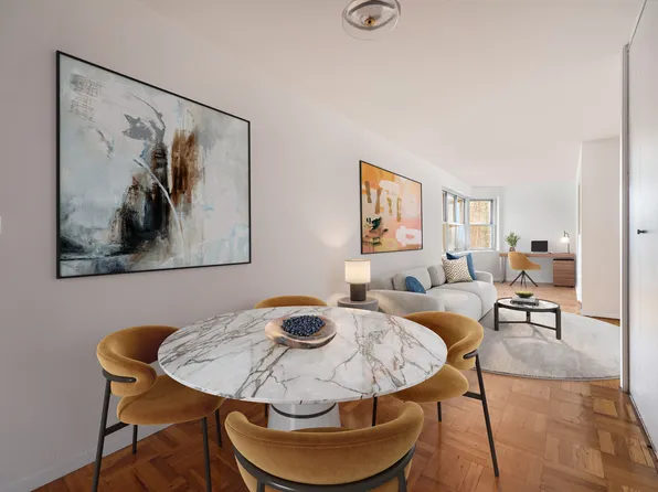 300 East 40th Street image 1 of 13