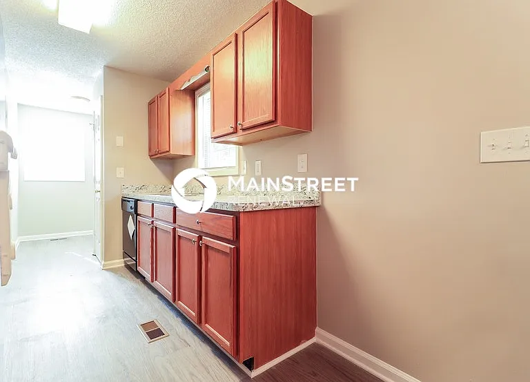 154 Wyngate Ct — Photo 9