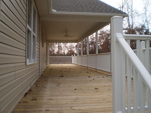 4th image of 314 Locksley Dr