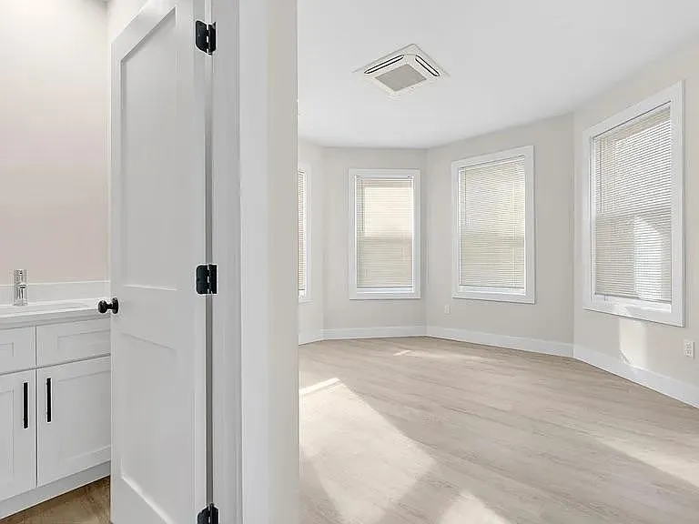 67 Perrin St #1 — Photo 6