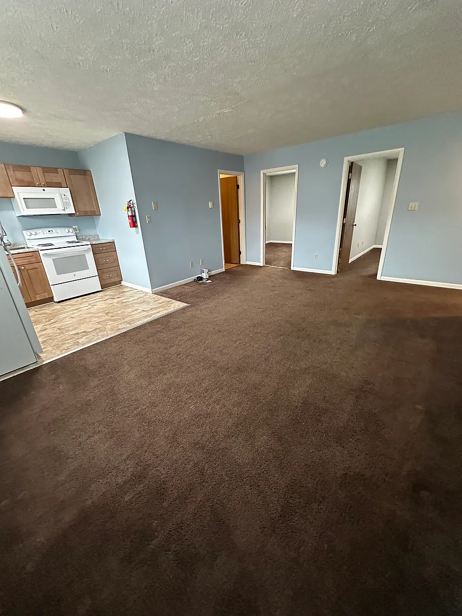 Building Photo - 888 Wayne Ave #13