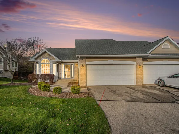 2325 Whimbrel Ct NE #36, Grand Rapids, MI 49505