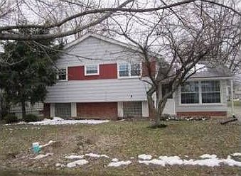 2nd image of 813 Rosewood Dr