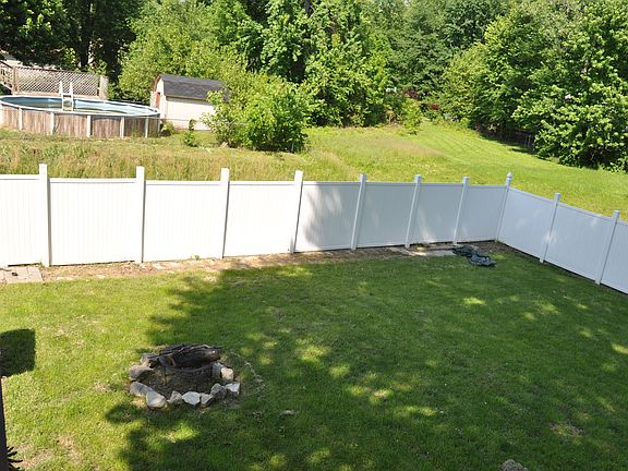 Privacy fence