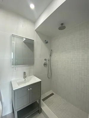 Rented by Avenue Sotheby's International Realty | media 4