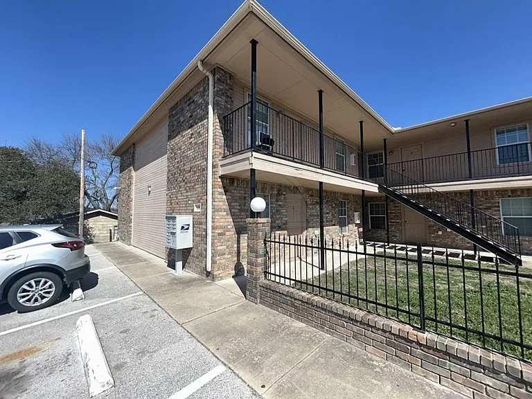 601 N Main St, Copperas Cove — Photo 14