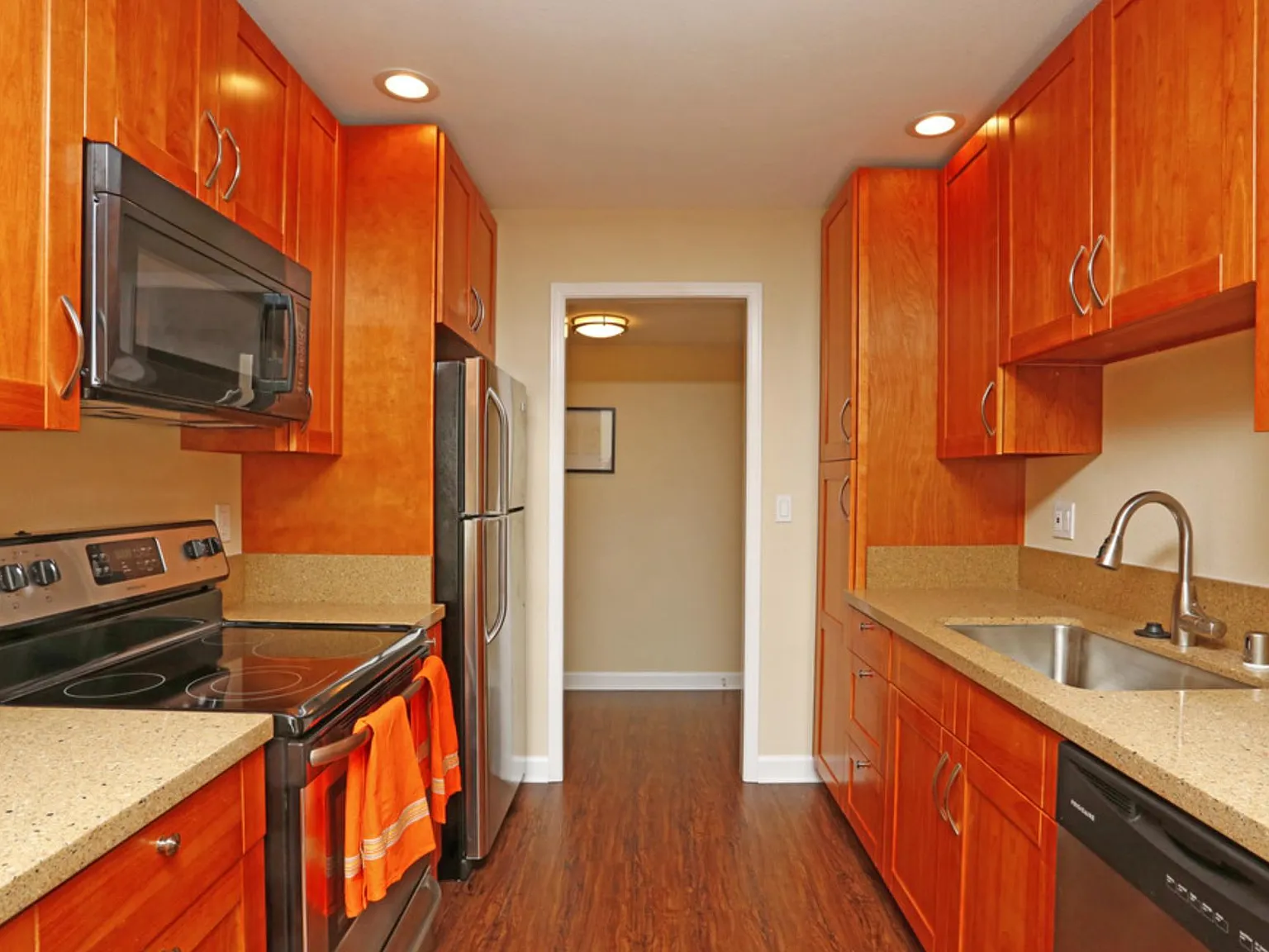 1489 Fruitdale Ave — Photo 3