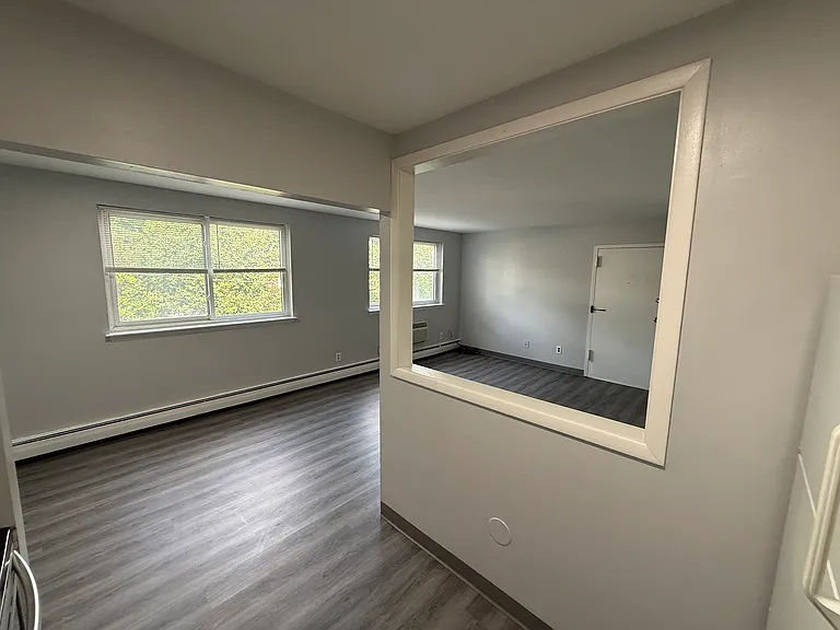 2307 N Harrison Street — Photo 36
