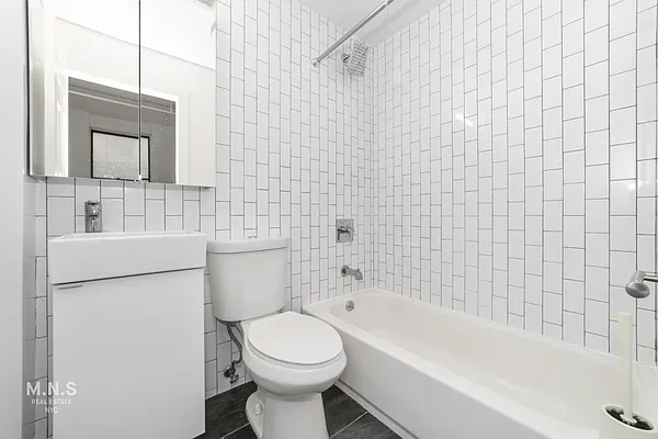 Rented by MNS | media 14